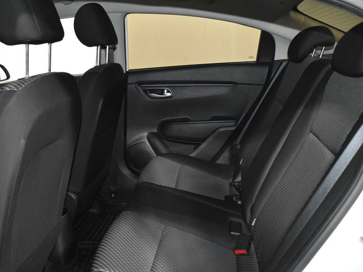 Kia Rio, 2017 Фото №15