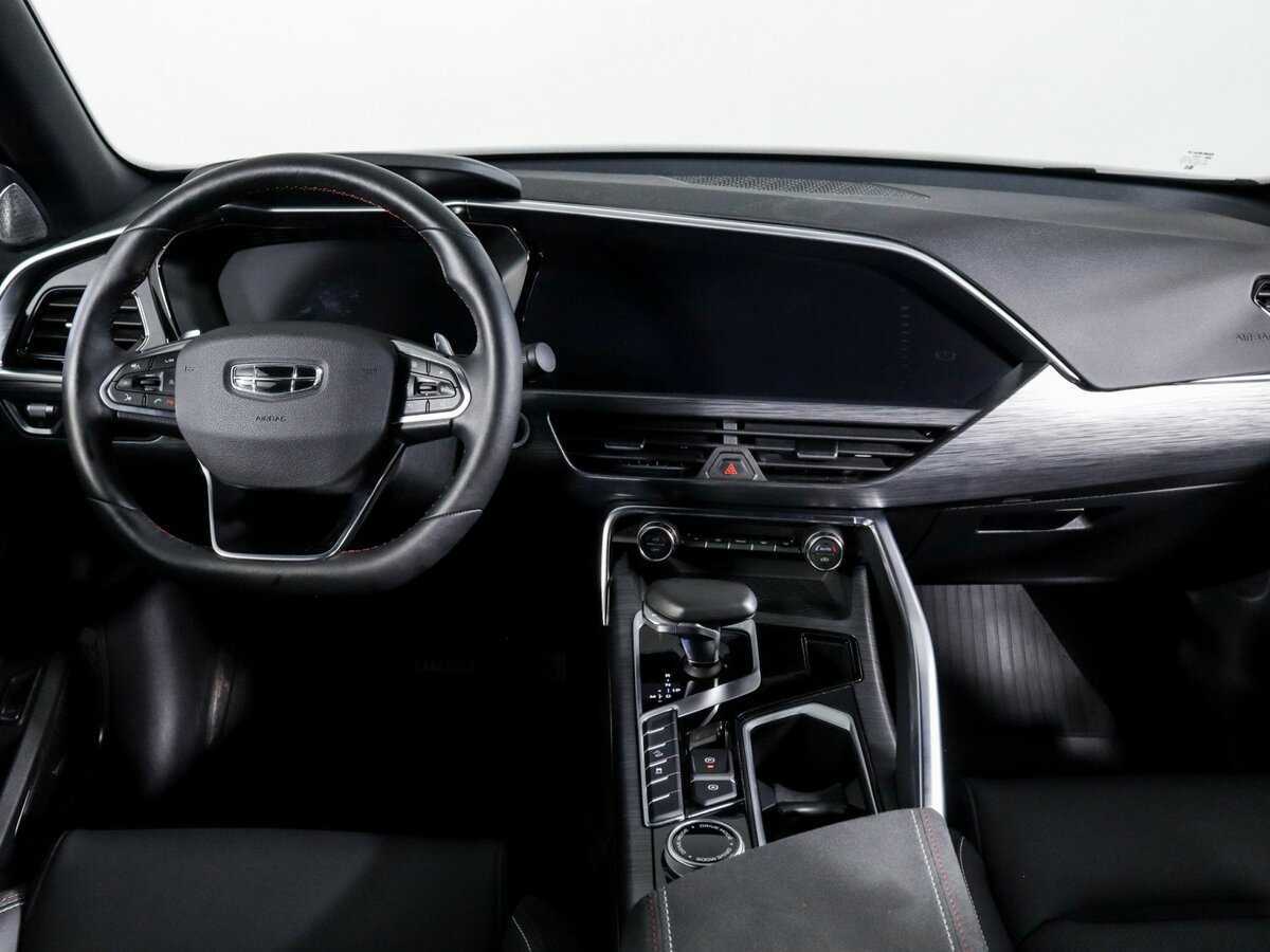 Geely Tugella, 2023 Фото №12