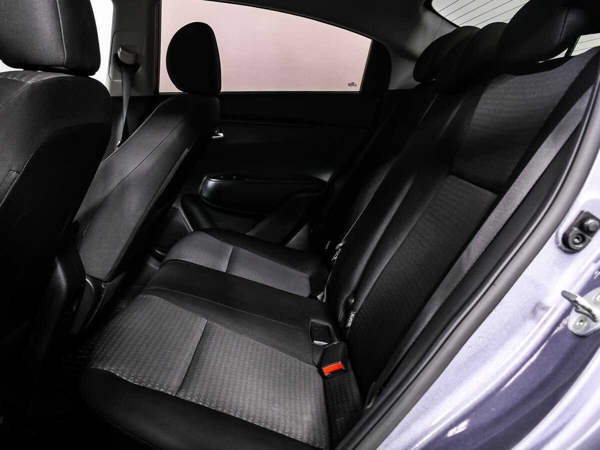 Kia Rio, 2020 Фото №13