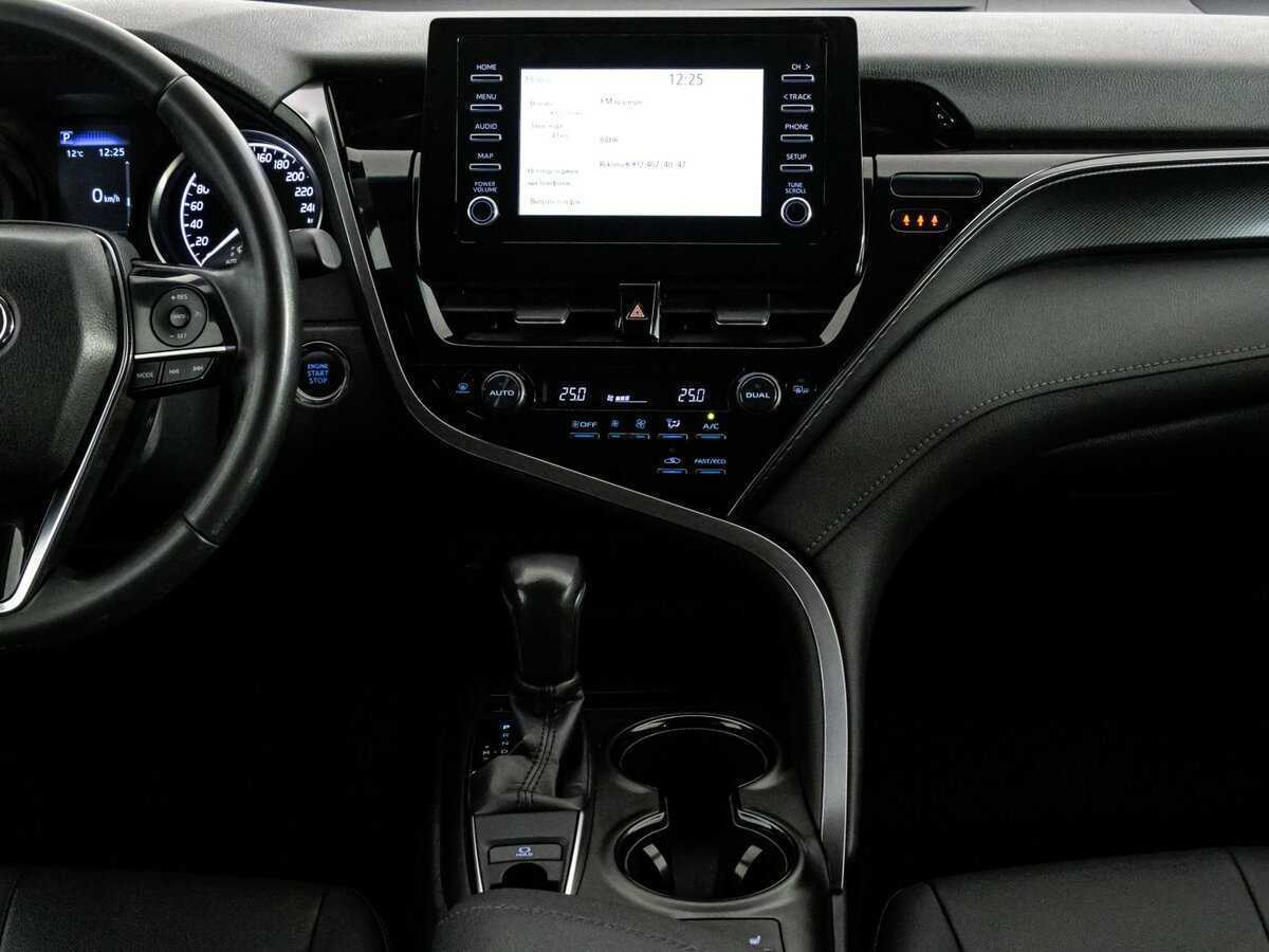 Toyota Camry, 2021 Фото №13