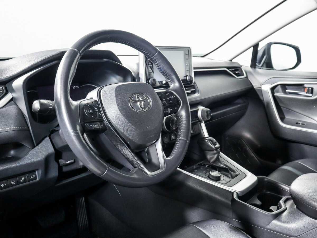 Toyota RAV4, 2021 Фото №11