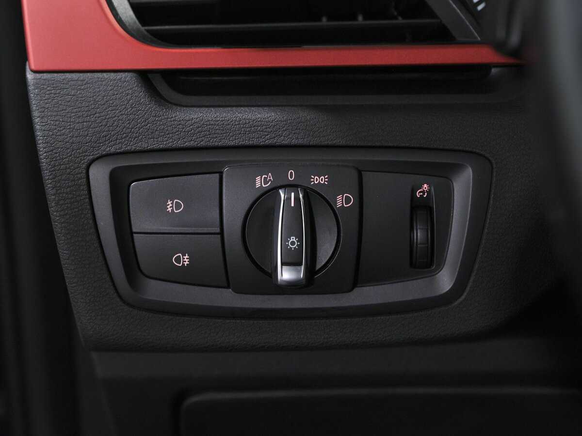 BMW X1 18d xDrive, 2019 Фото №15