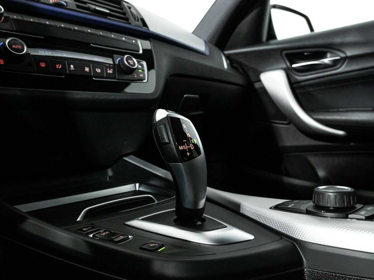 BMW 1 серии 118i, 2019 Фото №18