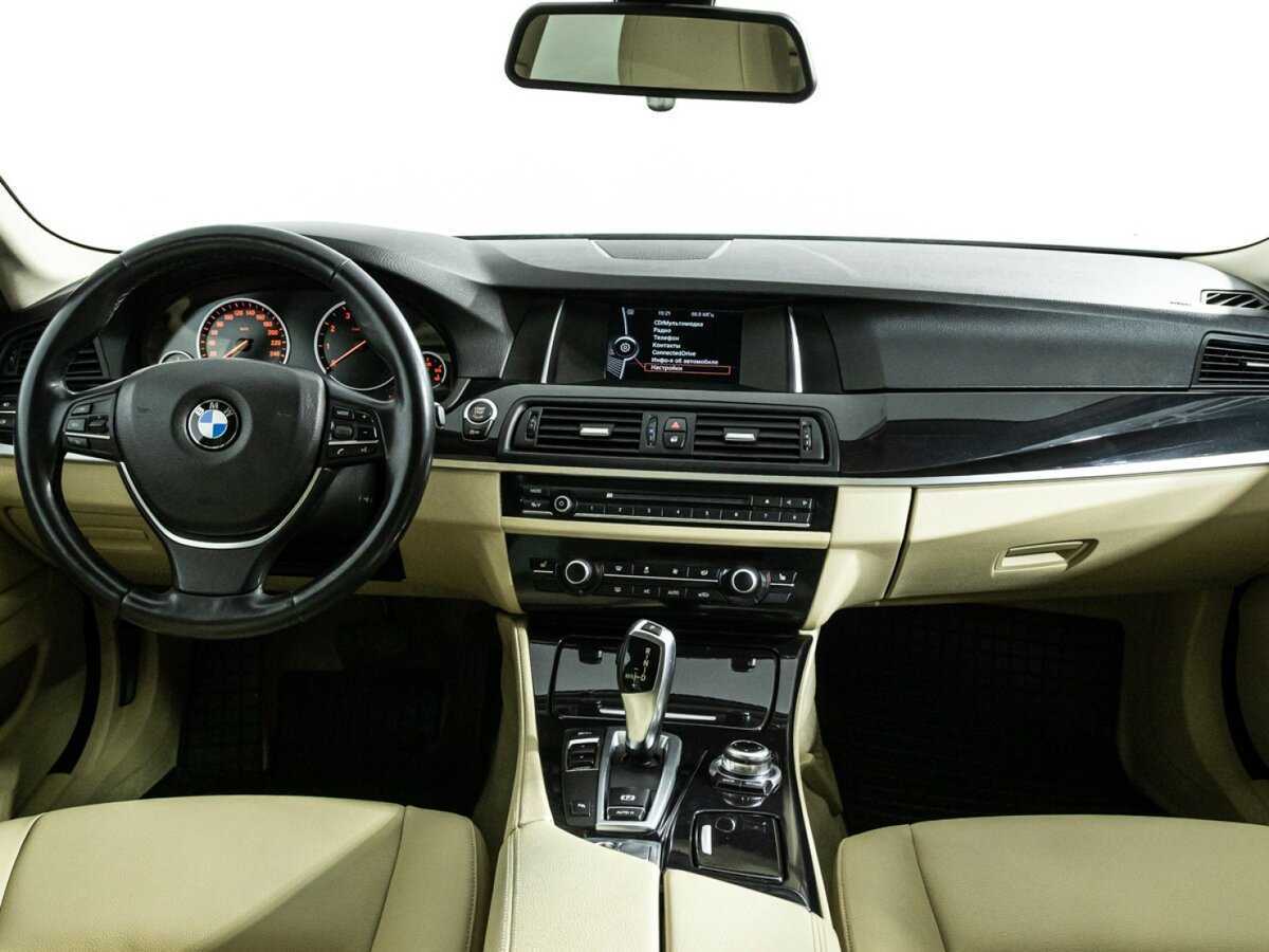 BMW 5 серии 520i, 2014 Фото №13
