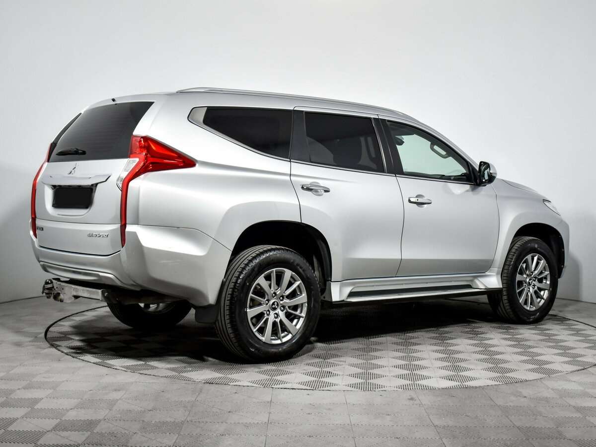 Mitsubishi Pajero Sport, 2018 - 126 440 км. | Фото №4