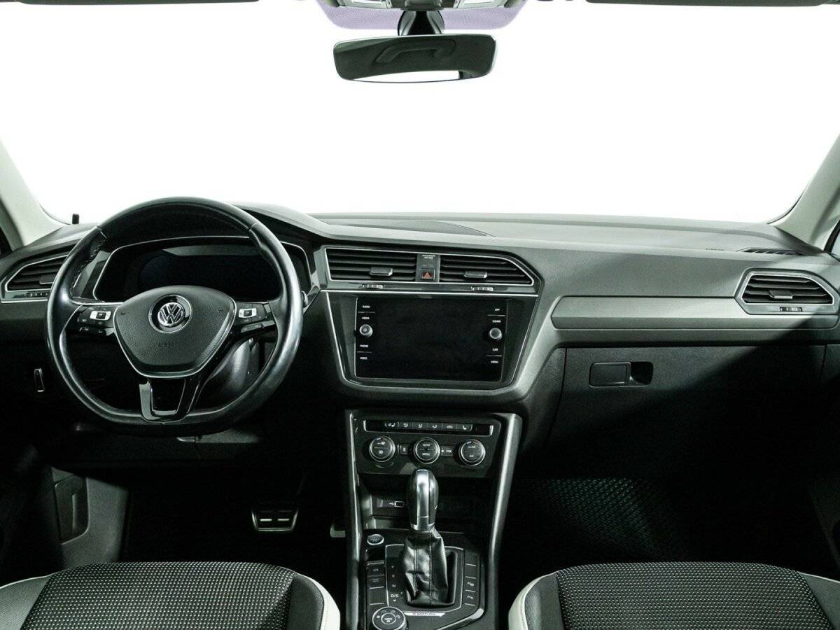 Volkswagen Tiguan, 2018 Фото №13