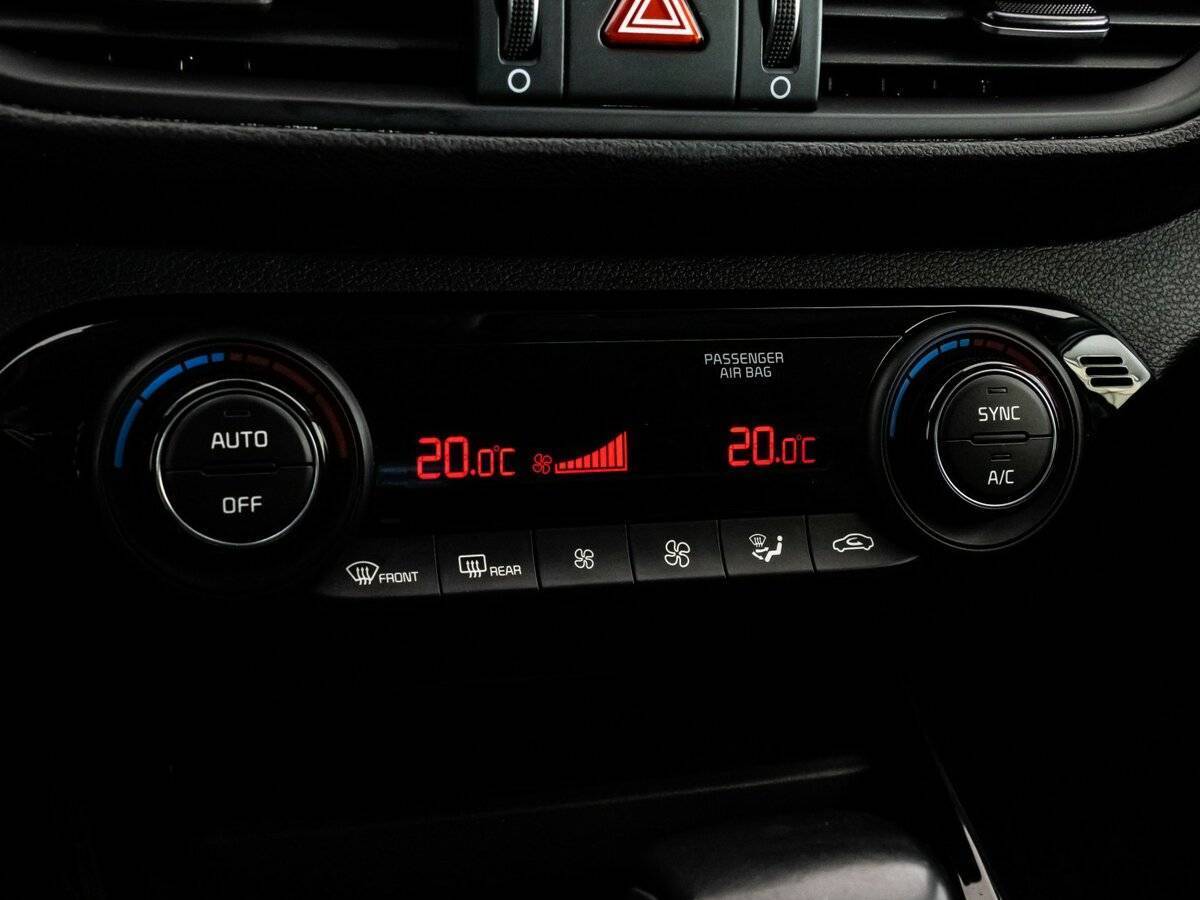 Kia Cerato, 2019 Фото №12