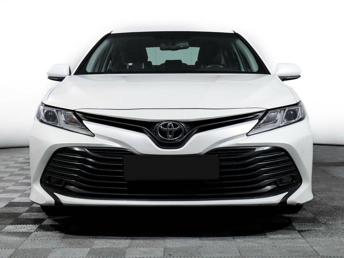 Toyota Camry, 2020 Фото №2