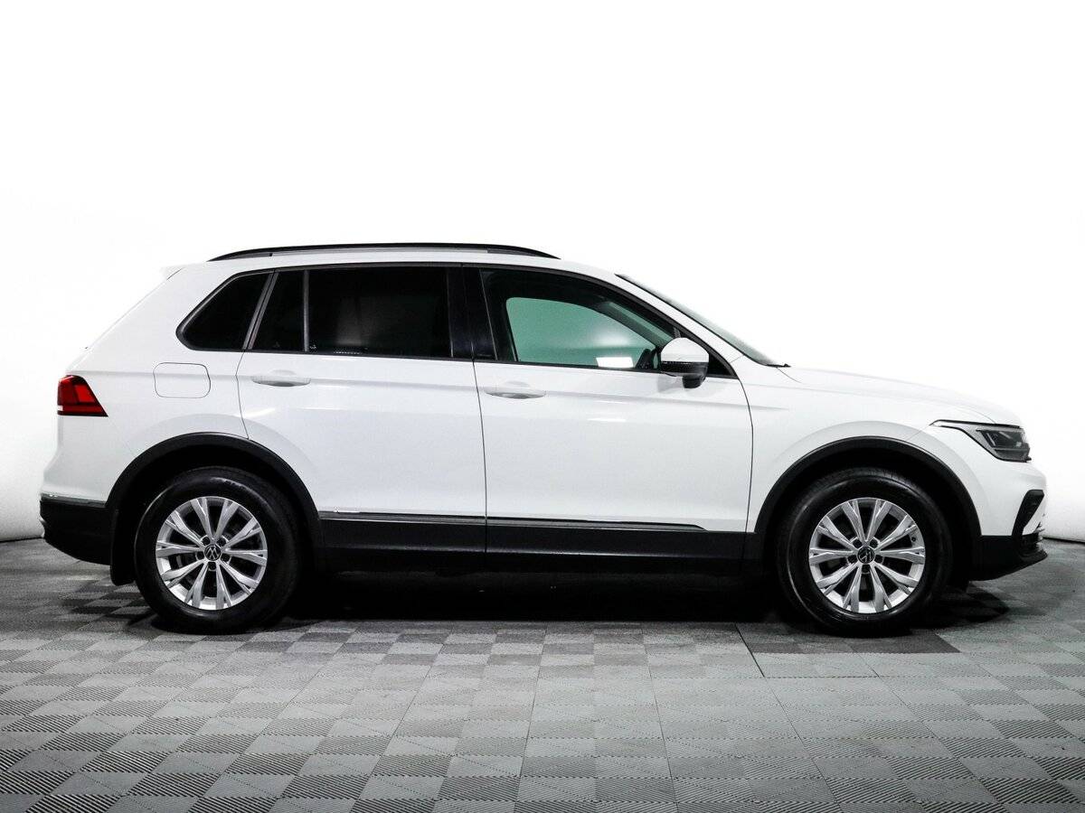 Volkswagen Tiguan, 2021 - 82 216 км. | Фото №4