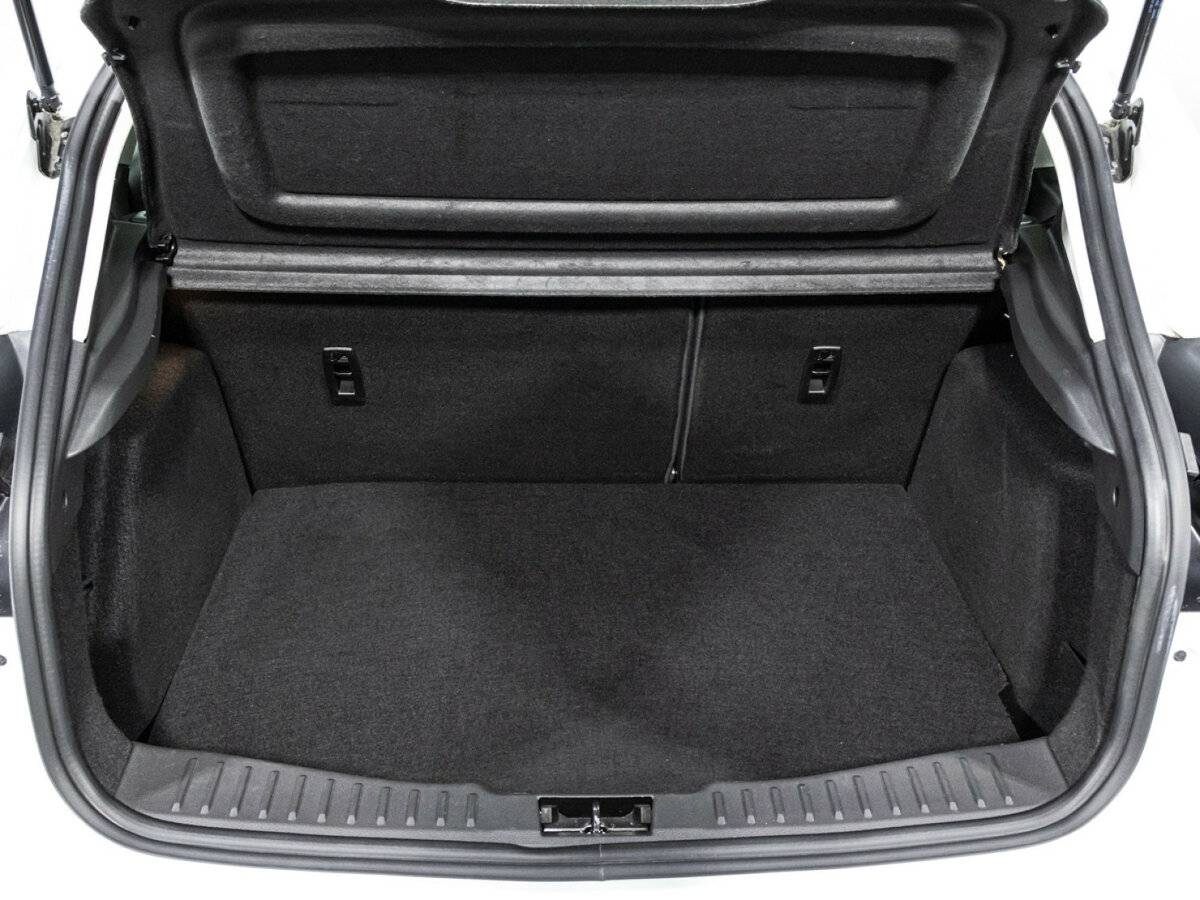 Ford Focus, 2018 Фото №17