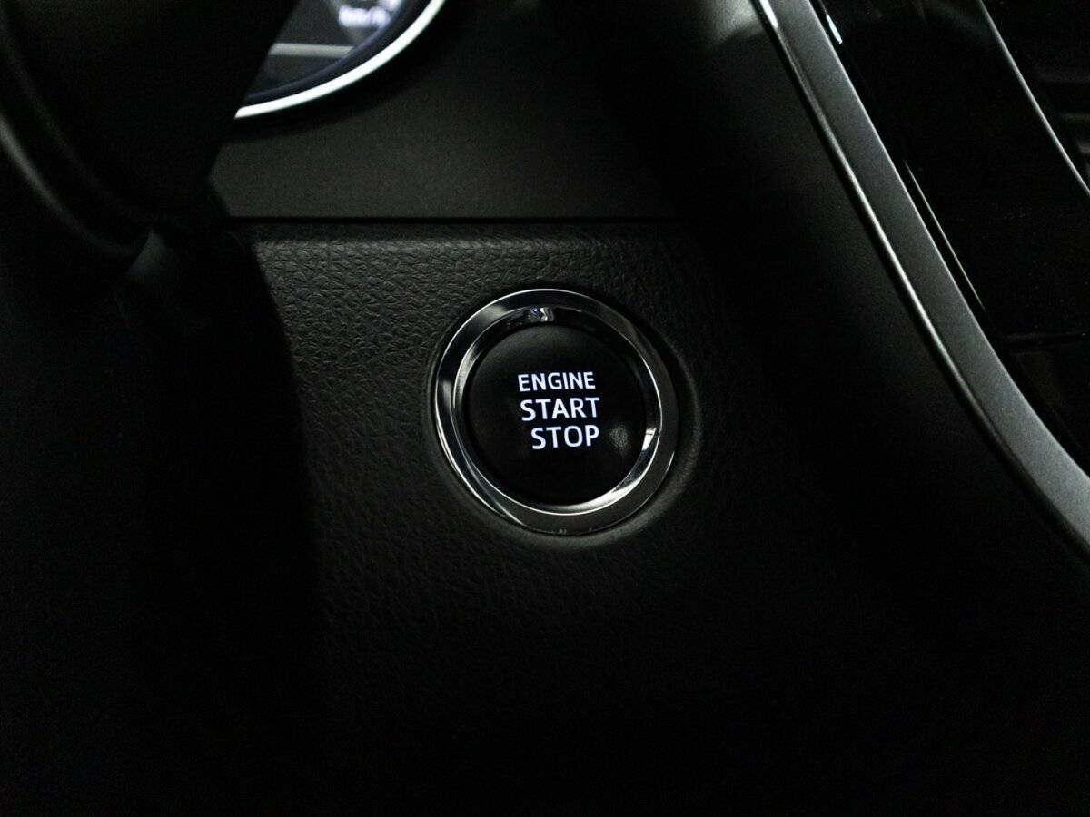 Toyota Camry, 2021 Фото №16