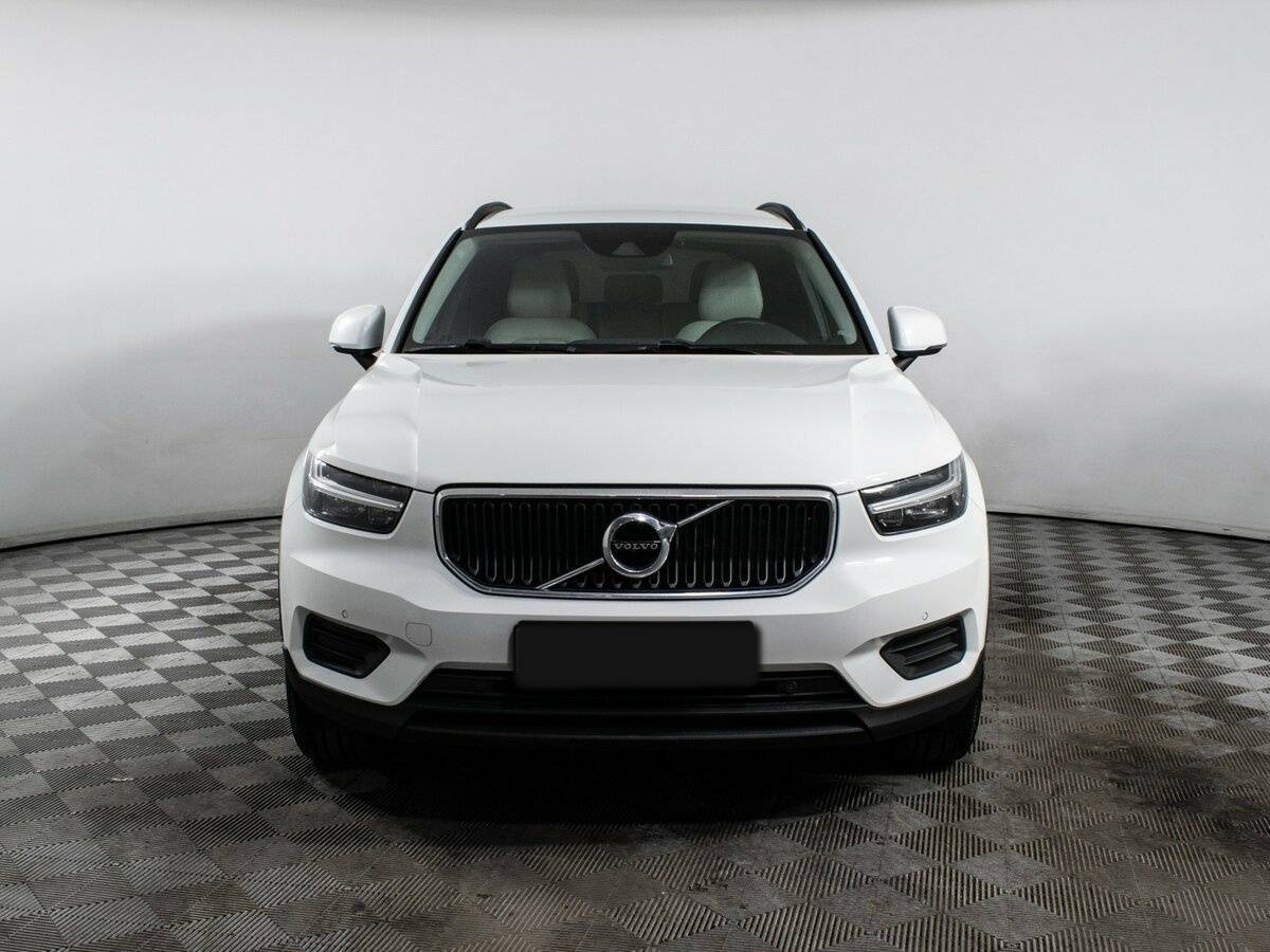 Volvo XC40, 2020 - 92 700 км. | Фото №2