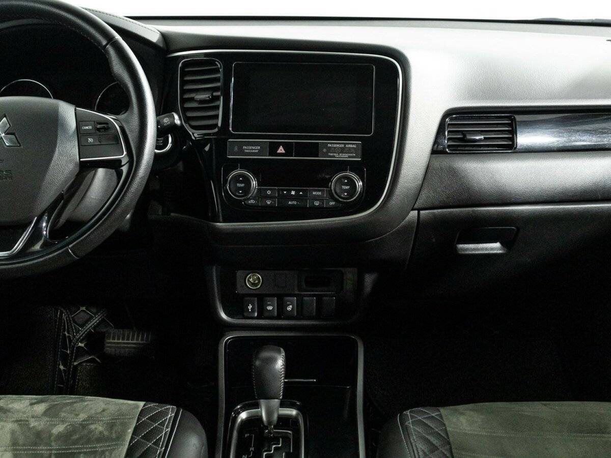 Mitsubishi Outlander, 2019 Фото №15