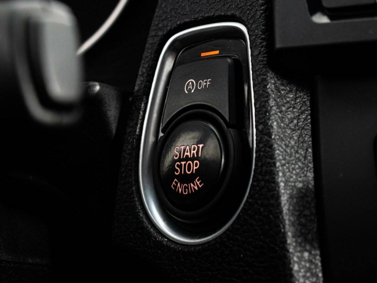 BMW 1 серии 116i, 2012 Фото №16