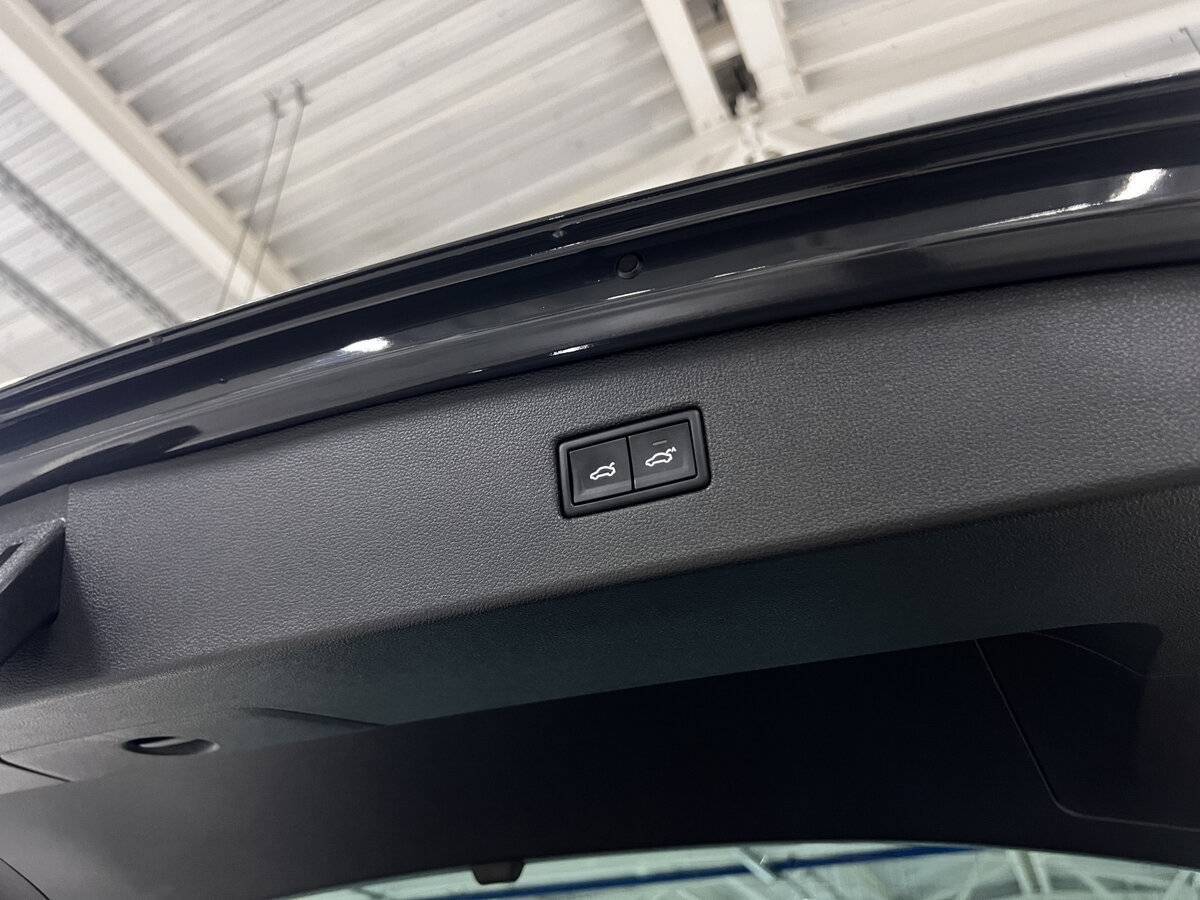 Volkswagen Tiguan, 2017 Фото №21