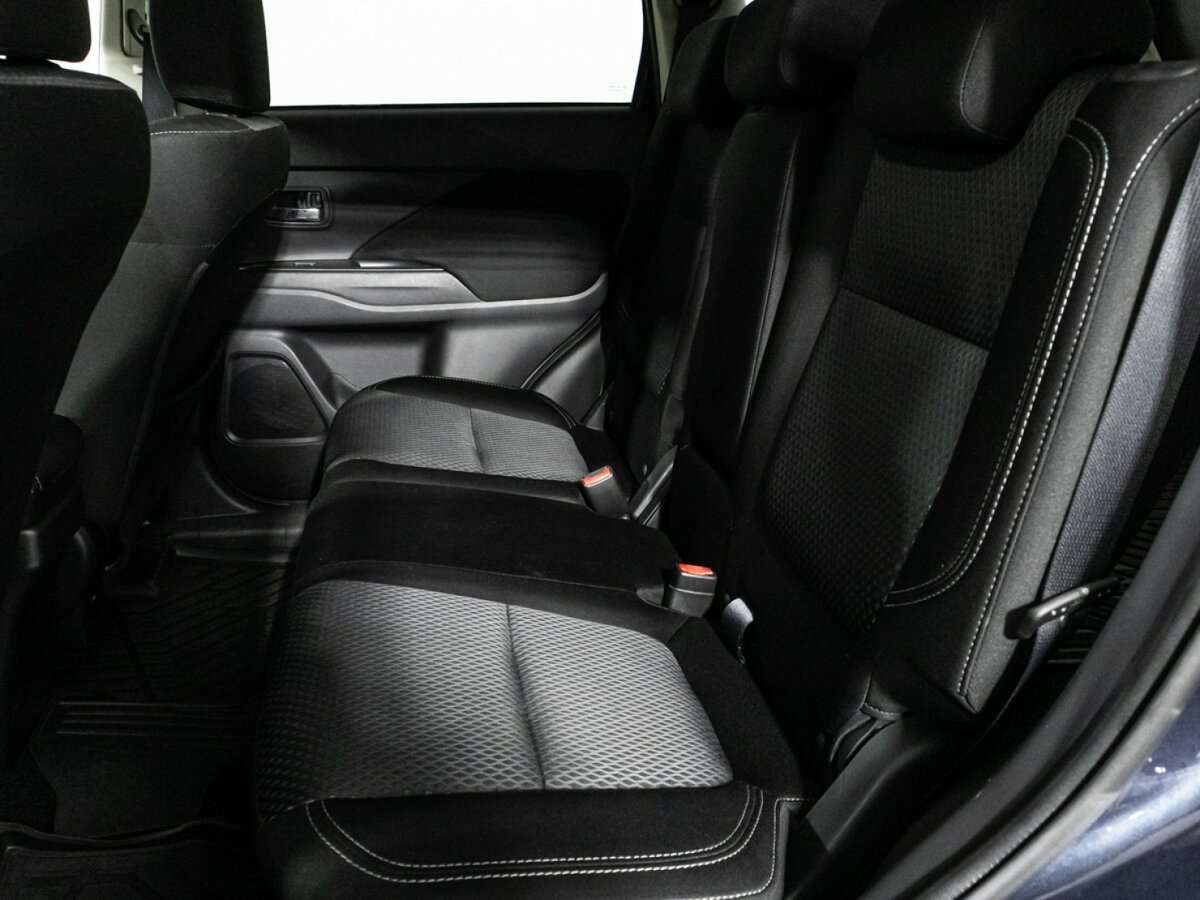 Mitsubishi Outlander, 2018 Фото №10