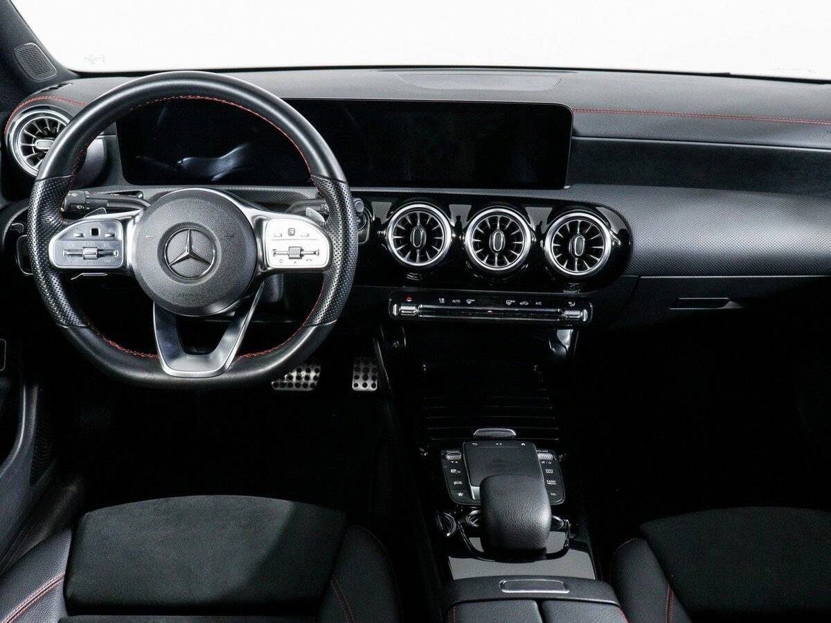 Mercedes-Benz CLA 200, 2021 Фото №8