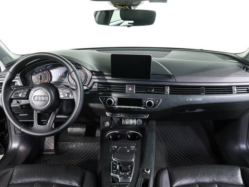 Audi A4, 2017 Фото №13