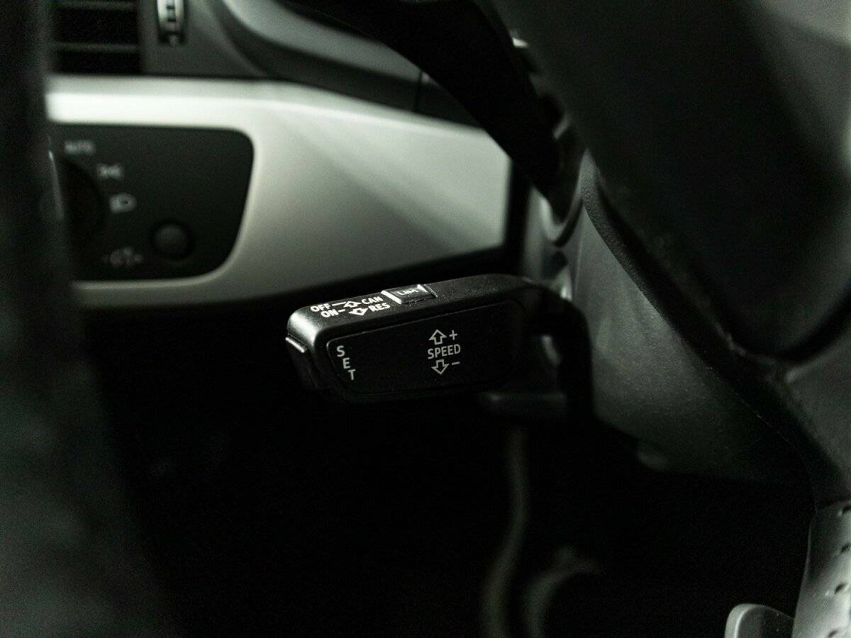 Audi A4, 2019 Фото №22