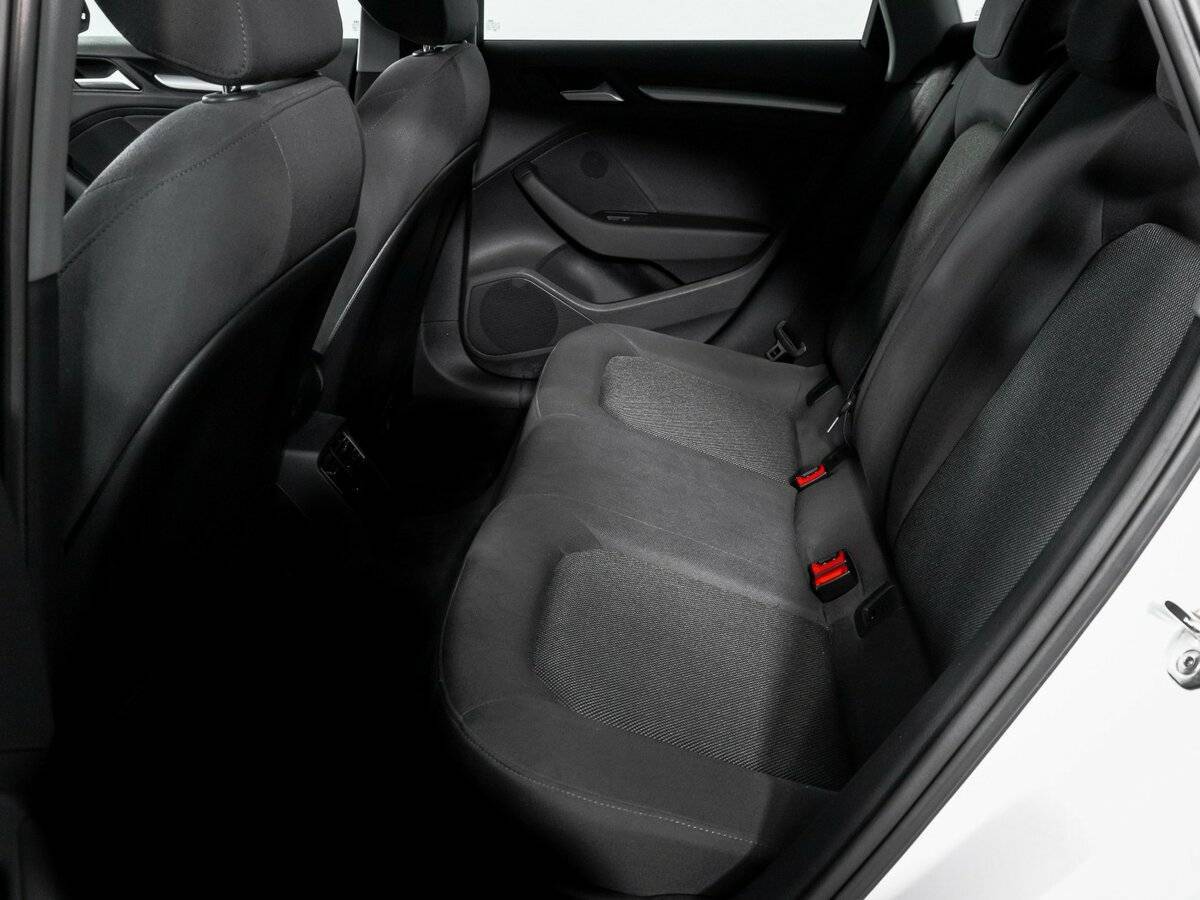 Audi A3, 2017 Фото №10