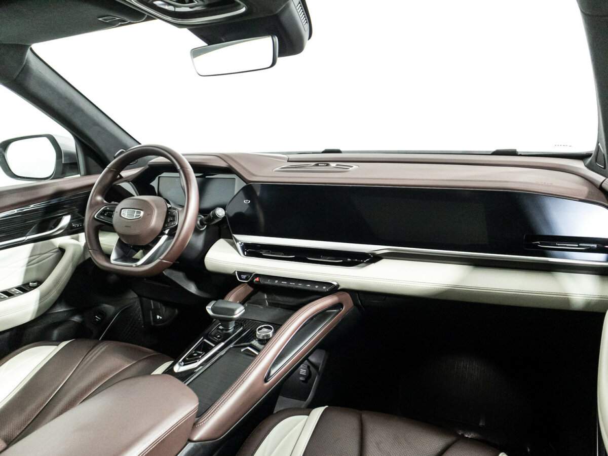 Geely Monjaro, 2022 Фото №9