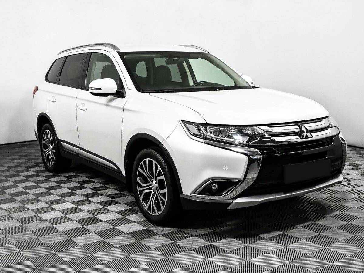 Mitsubishi Outlander, 2017 Фото №3