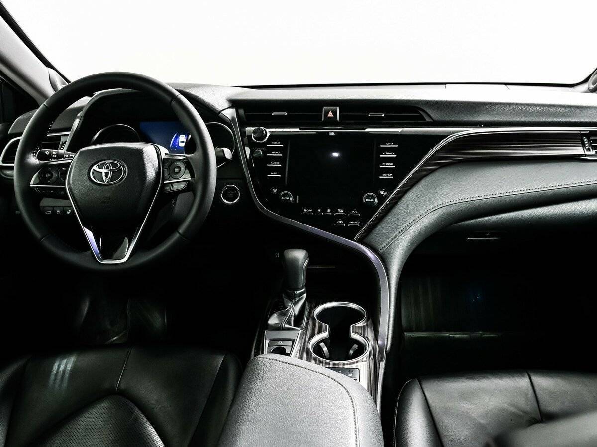 Toyota Camry, 2019 Фото №11
