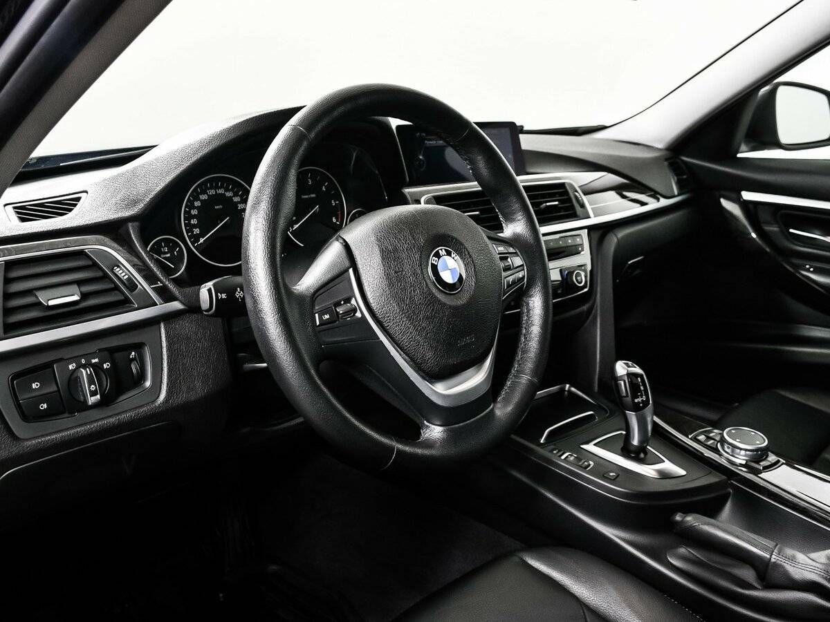 BMW 3 серии 320d xDrive, 2016 Фото №13