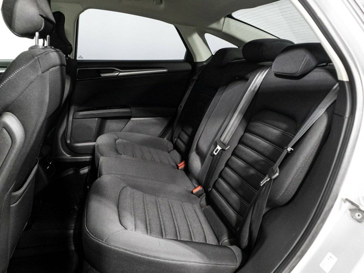 Ford Mondeo, 2015 Фото №10