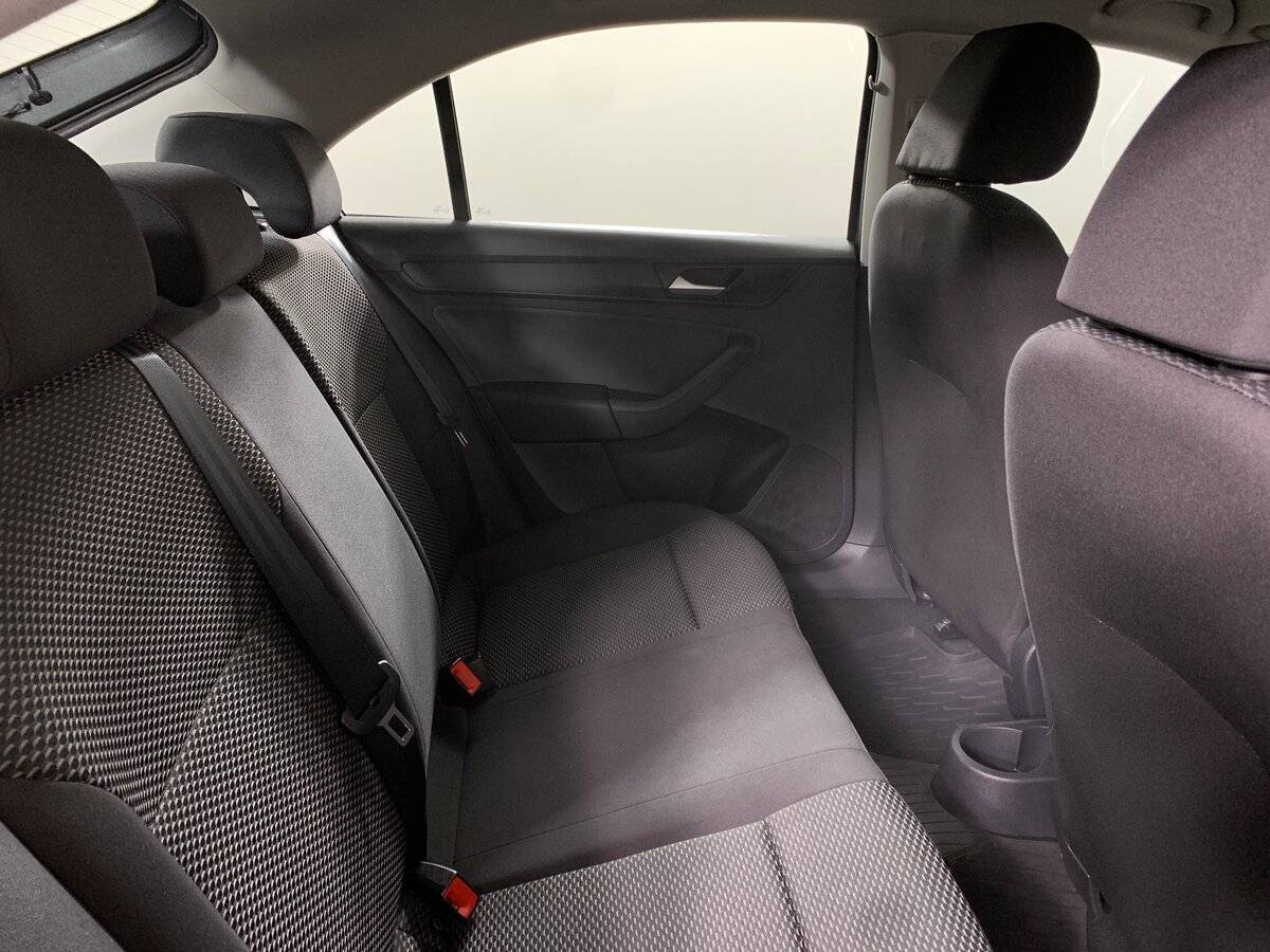 Volkswagen Polo, 2020 Фото №17