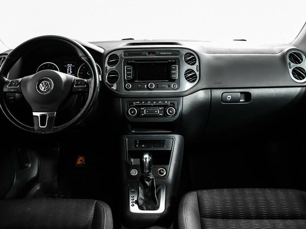 Volkswagen Tiguan, 2015 Фото №11