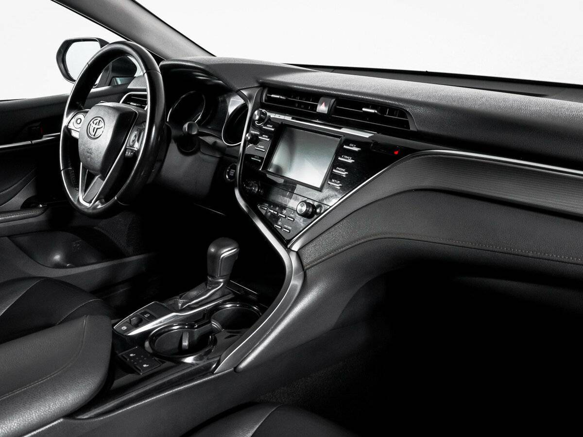 Toyota Camry, 2018 Фото №9