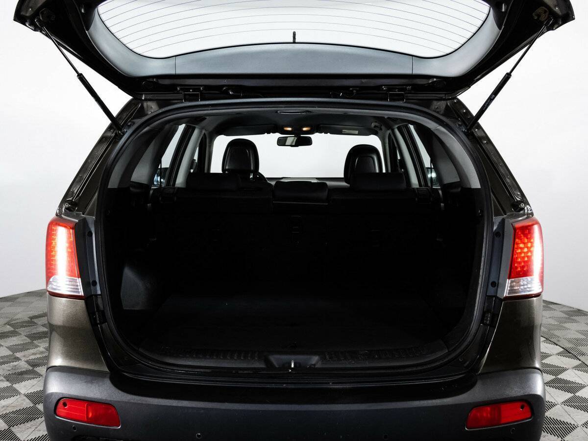 Kia Sorento, 2012 Фото №16