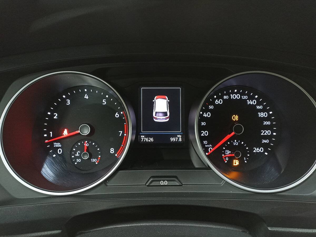 Volkswagen Tiguan, 2018 Фото №13