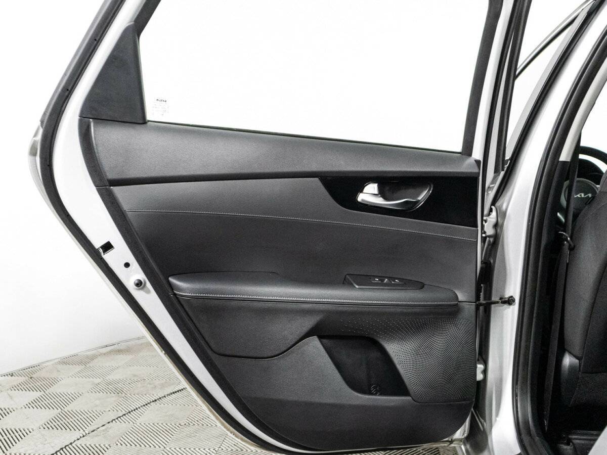 Kia Cerato, 2021 Фото №26