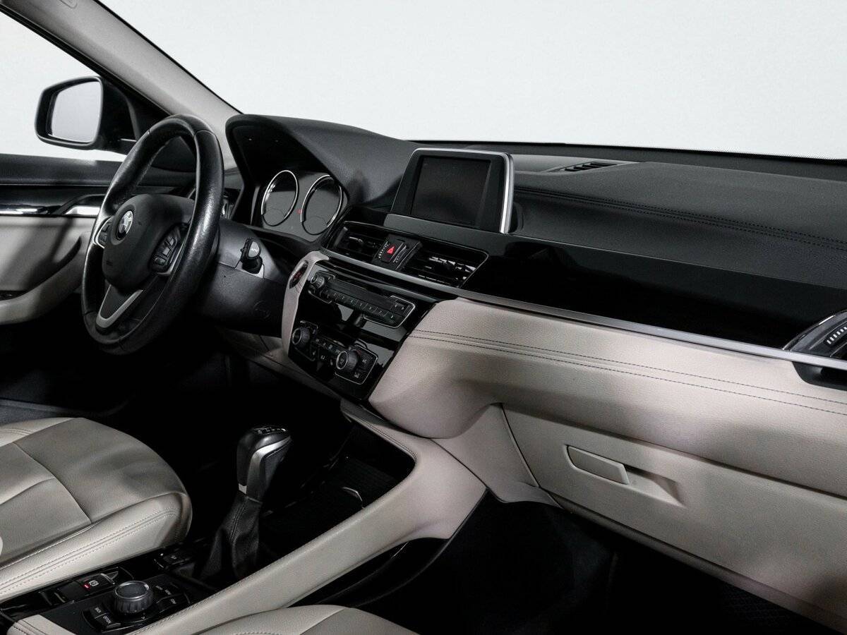 BMW X2 xDrive18d, 2018 Фото №9
