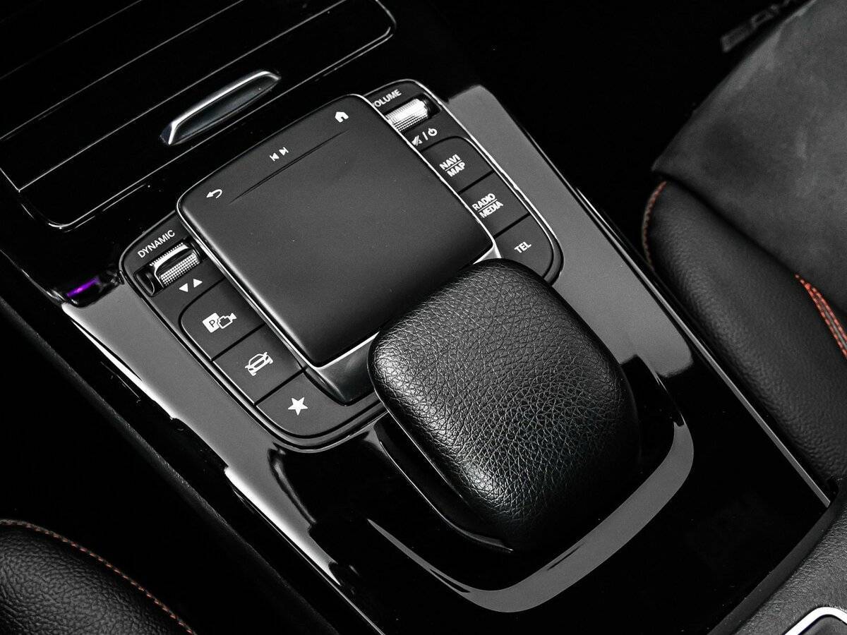 Mercedes-Benz CLA 200, 2020 Фото №15