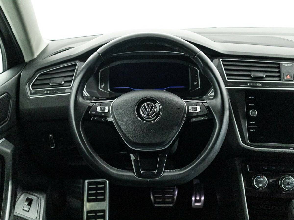 Volkswagen Tiguan, 2019 Фото №20