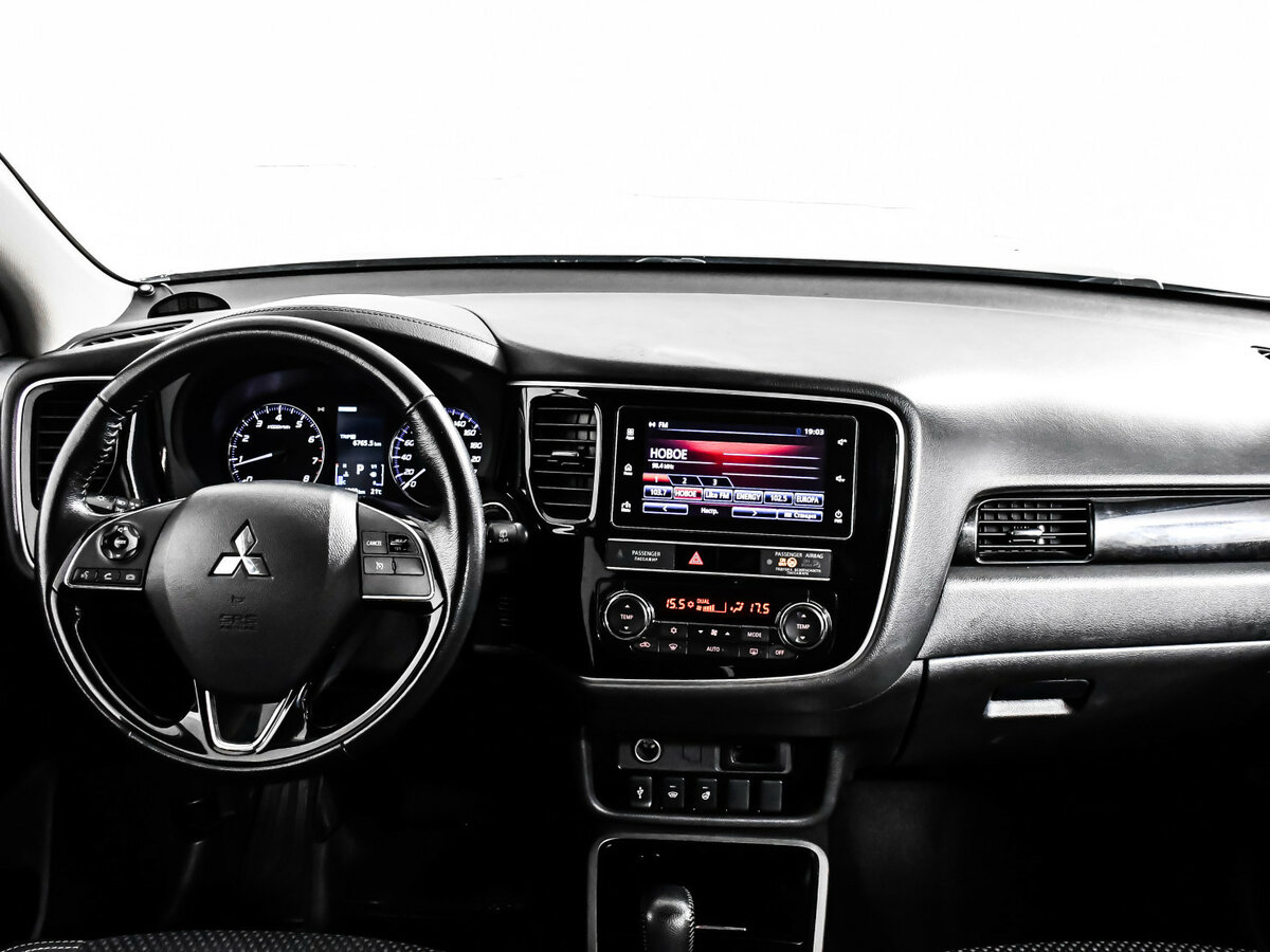 Mitsubishi Outlander III Рестайлинг 3, 2018 Фото №9