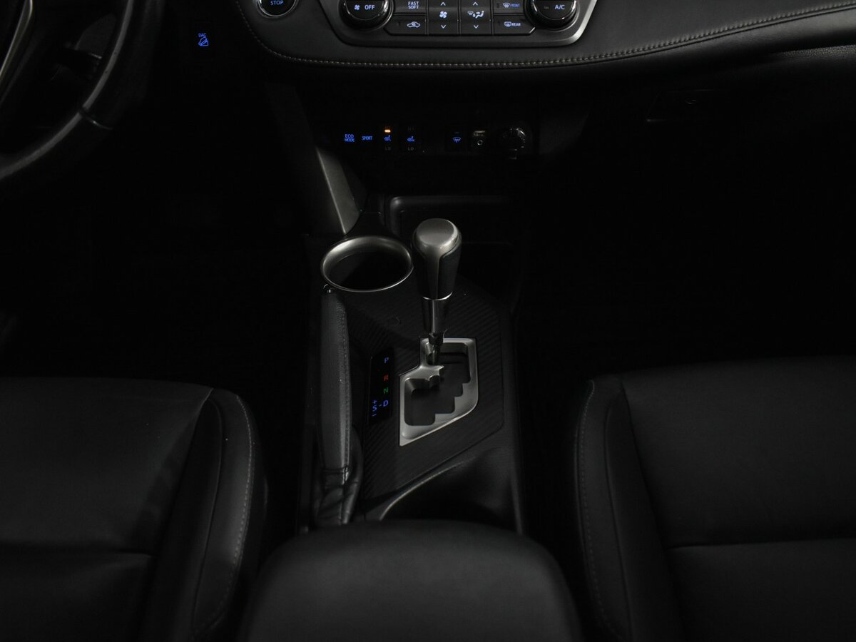 Toyota RAV4 IV (XA40), 2015 Фото №17