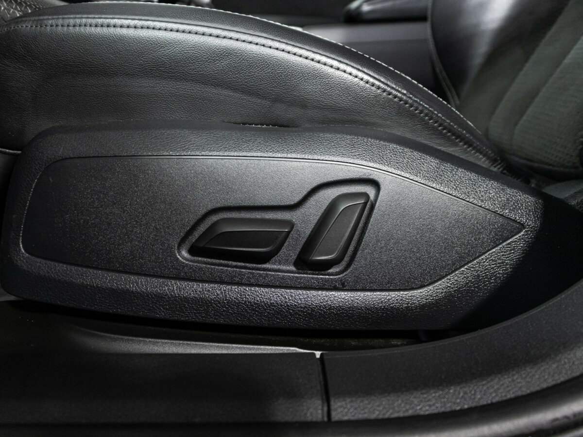 Audi A4 V (B9), 2016 Фото №14