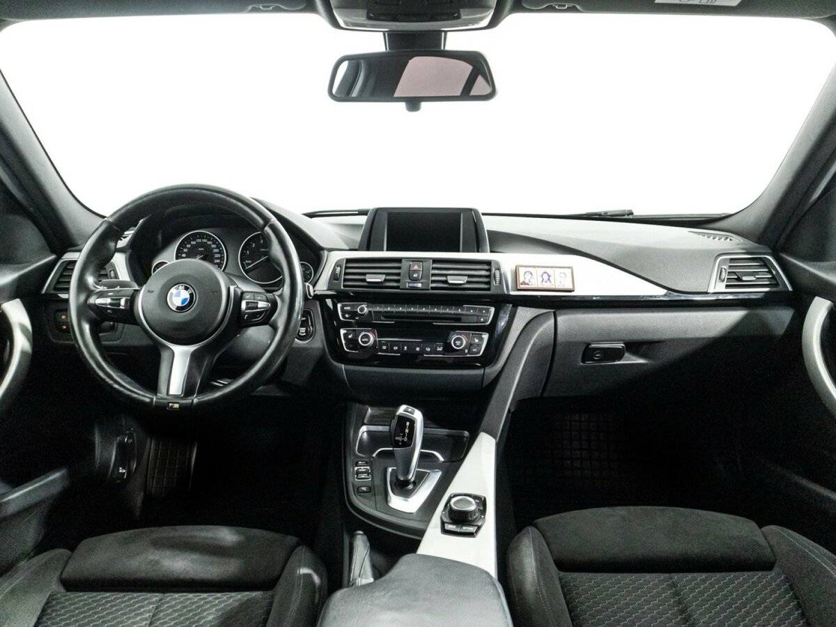 BMW 3 серии 320i xDrive VI (F3x) Рестайлинг, 2016 Фото №13