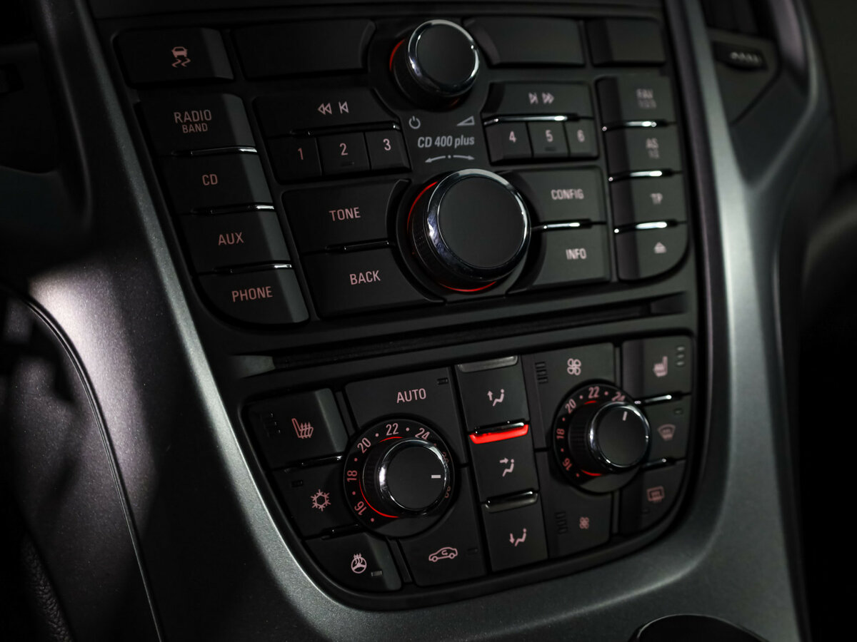 Opel Astra J Рестайлинг, 2014 Фото №15