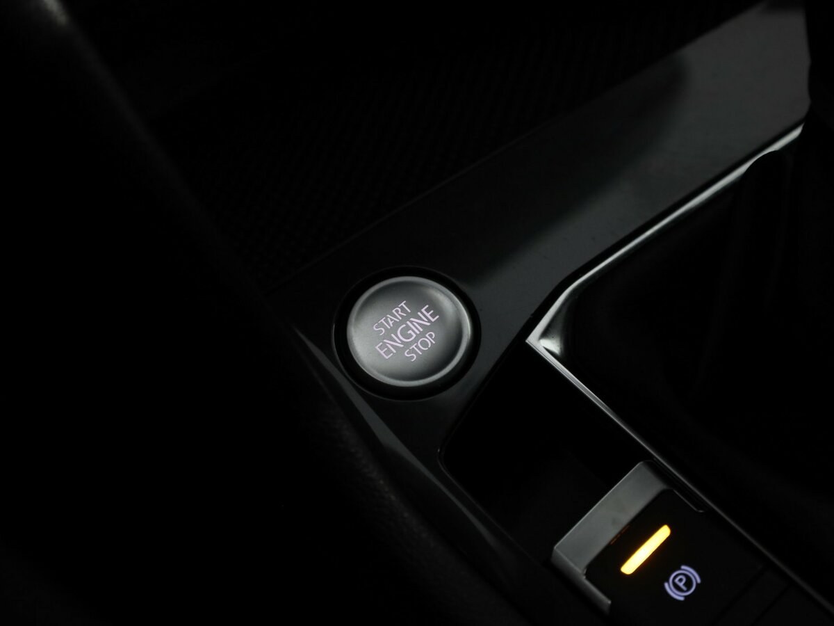 Volkswagen Tiguan II Рестайлинг, 2021 Фото №28