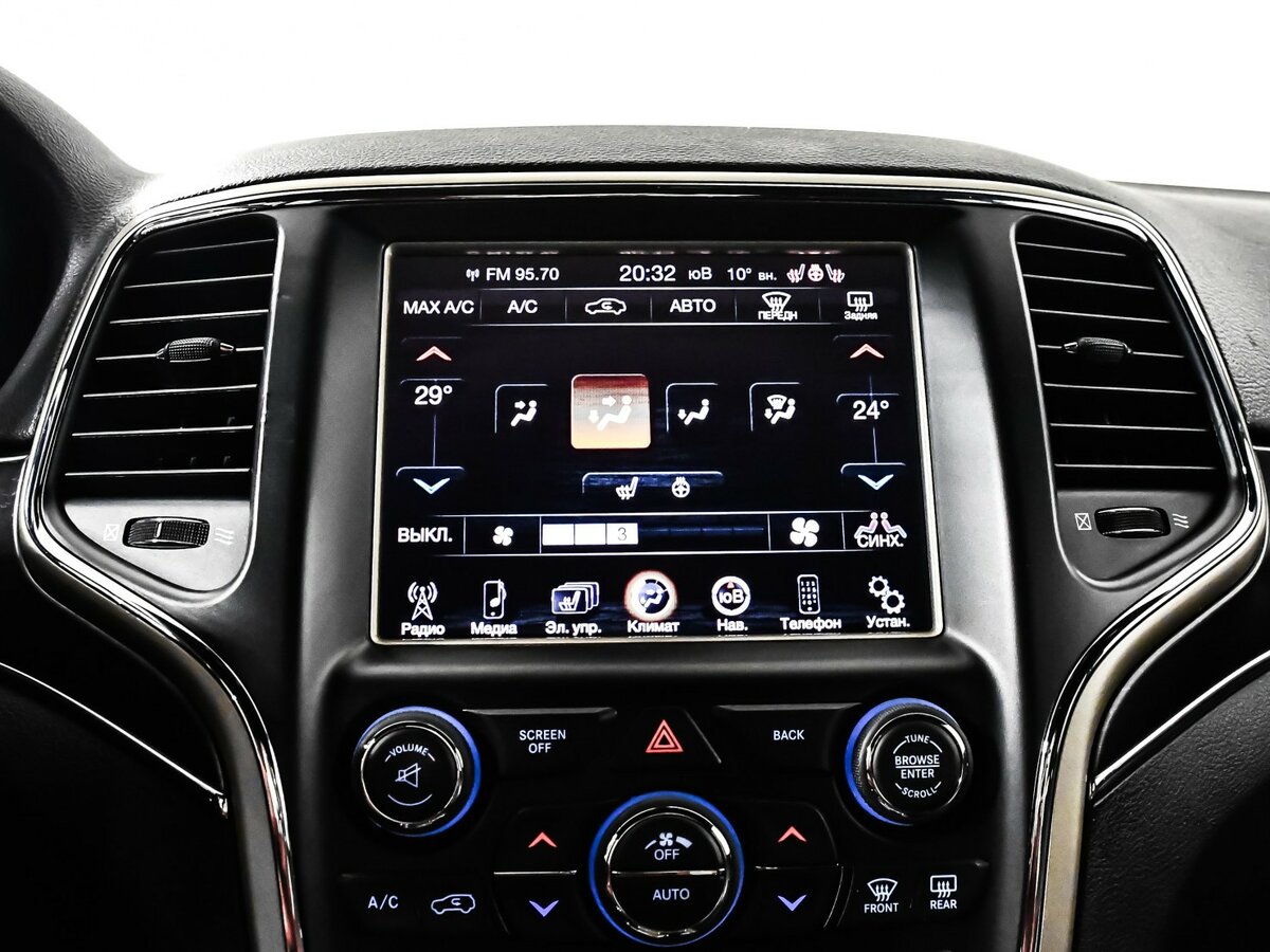 Jeep Grand Cherokee IV (WK2) Рестайлинг, 2014 Фото №12