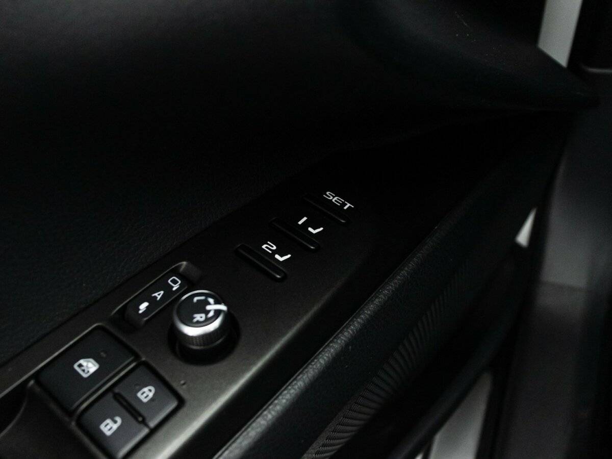 Toyota Camry VIII (XV70) Рестайлинг, 2021 Фото №17