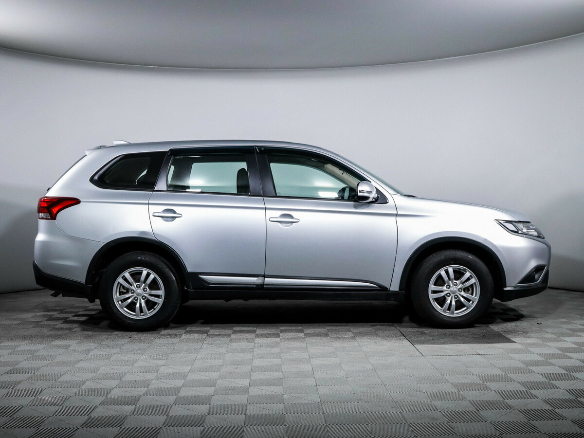 Mitsubishi Outlander III Рестайлинг 3, 2019 - 70 648 км. | Фото №4