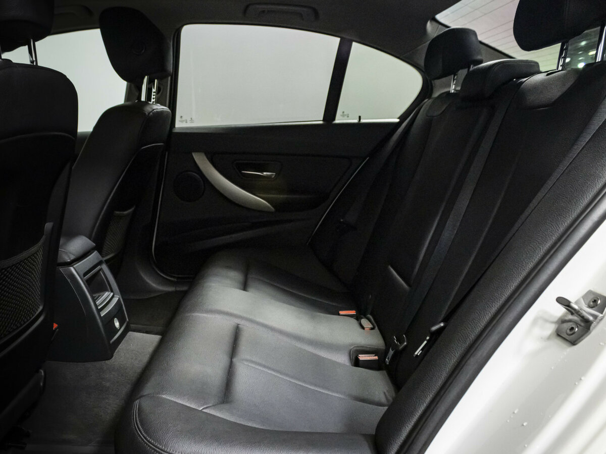 BMW 3 серии 320i VI (F3x), 2014 Фото №10