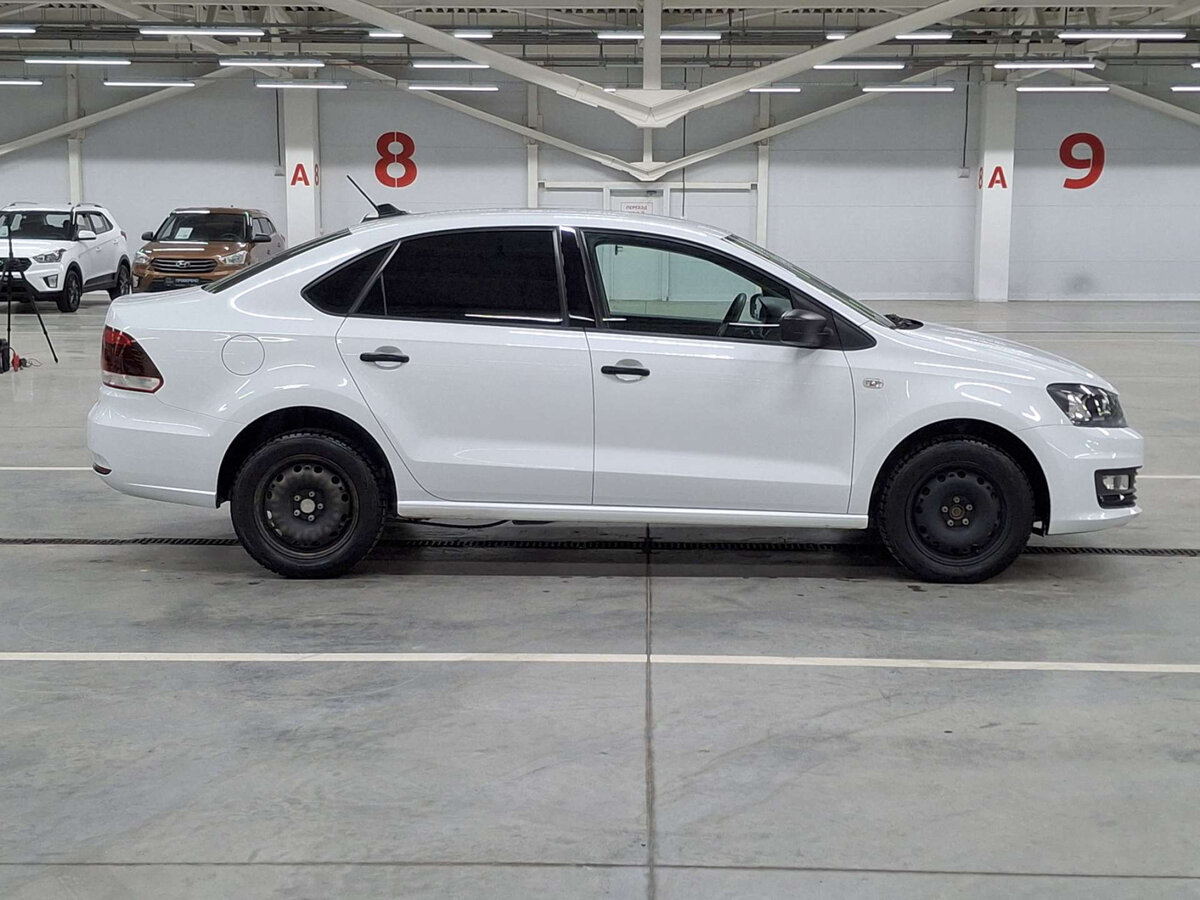 Volkswagen Polo V Рестайлинг, 2019 - 87 715 км. | Фото №4