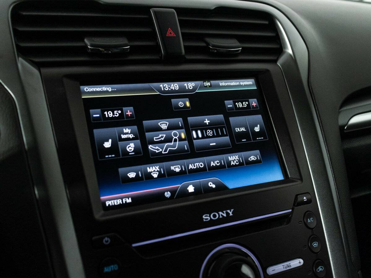 Ford Mondeo V, 2015 Фото №16